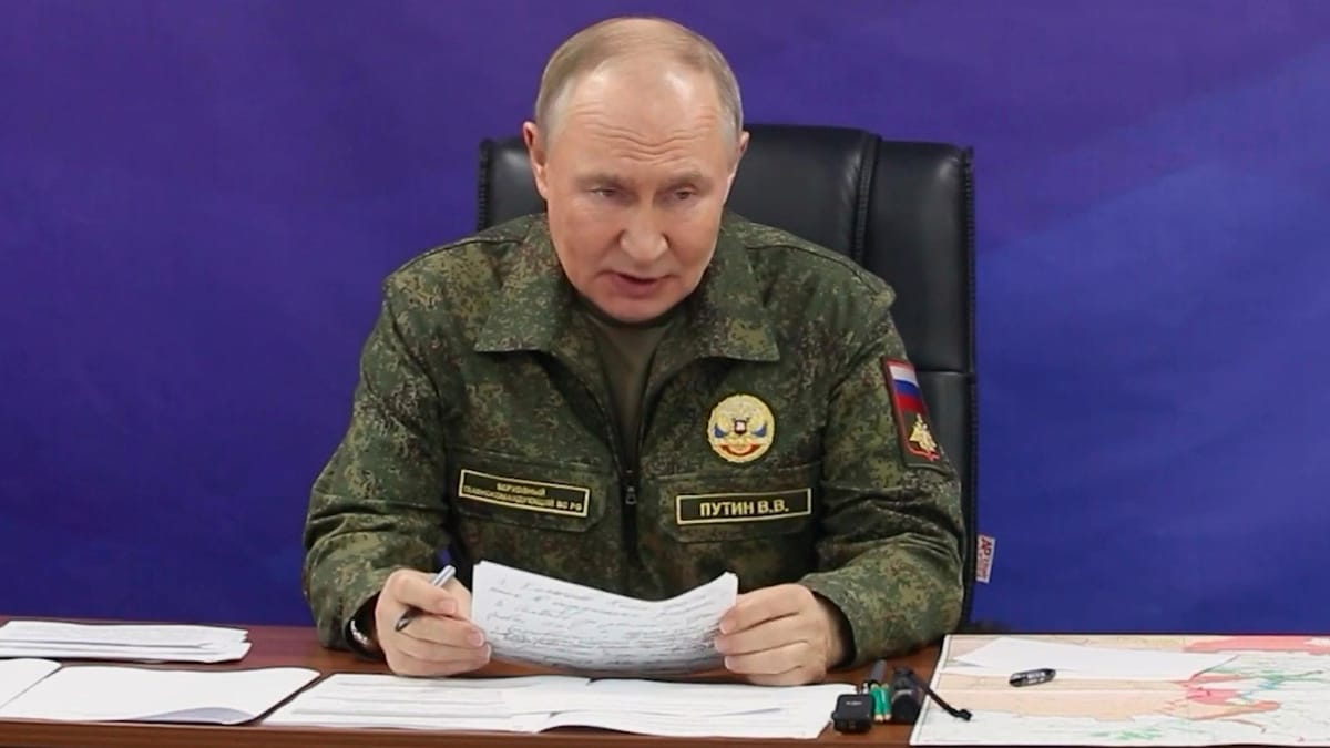 0715GMT//Russia lowers interest rates; new missile tested; top North Korean official visits